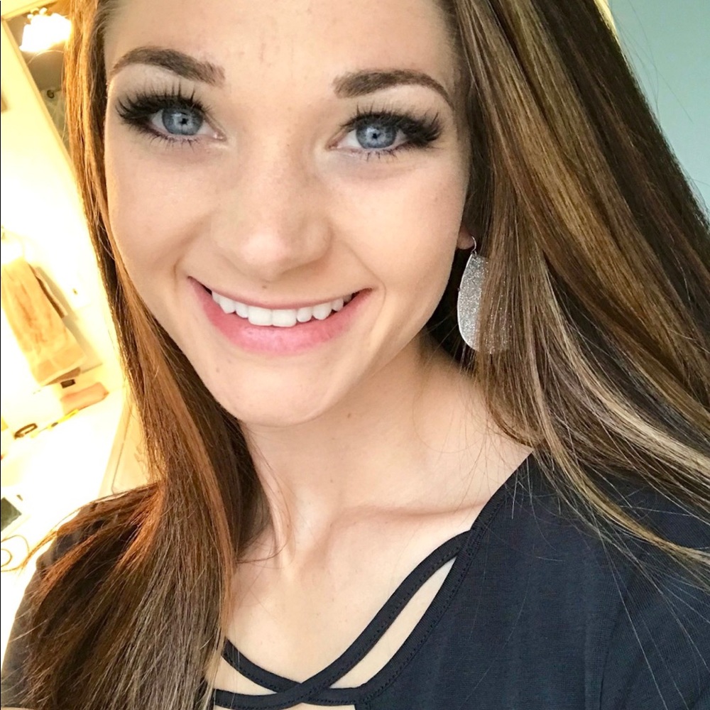 Meet your Posher, Chasity